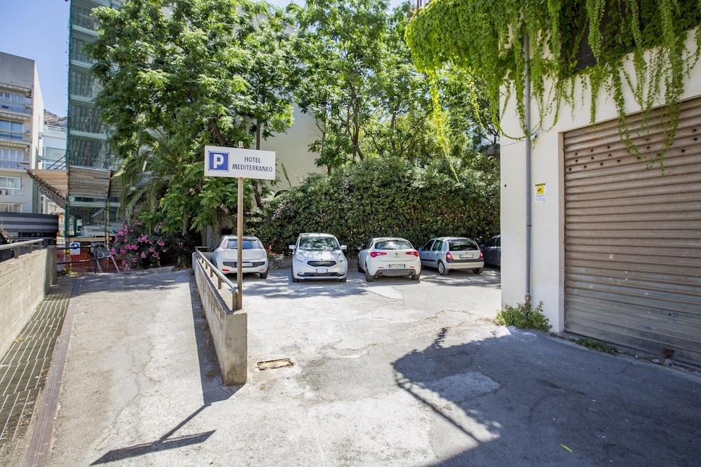 Hotel Mediterraneo Чефалу Екстериор снимка